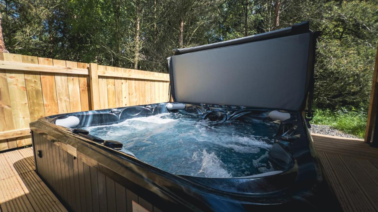 Sundance Lodge, Fantastic New Cabin With Hot Tub - Sleeps 6 - Largest In Felmoor Park Morpeth Εξωτερικό φωτογραφία